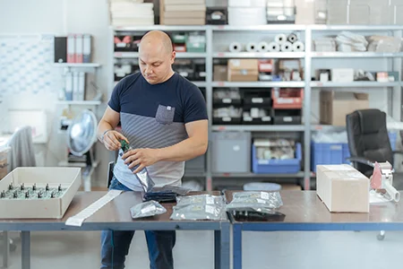 “Logistik wird immer digitaler und nachhaltiger” - Ein Gespräch mit Nico Meisch über Materialwirtschaft im Wandel